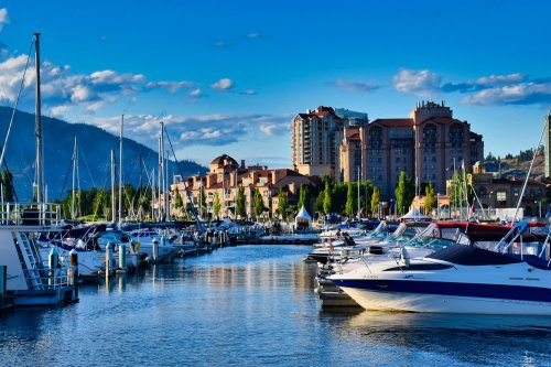 WESTERN CANADA - CANADA - 6 Nights / 7 Days